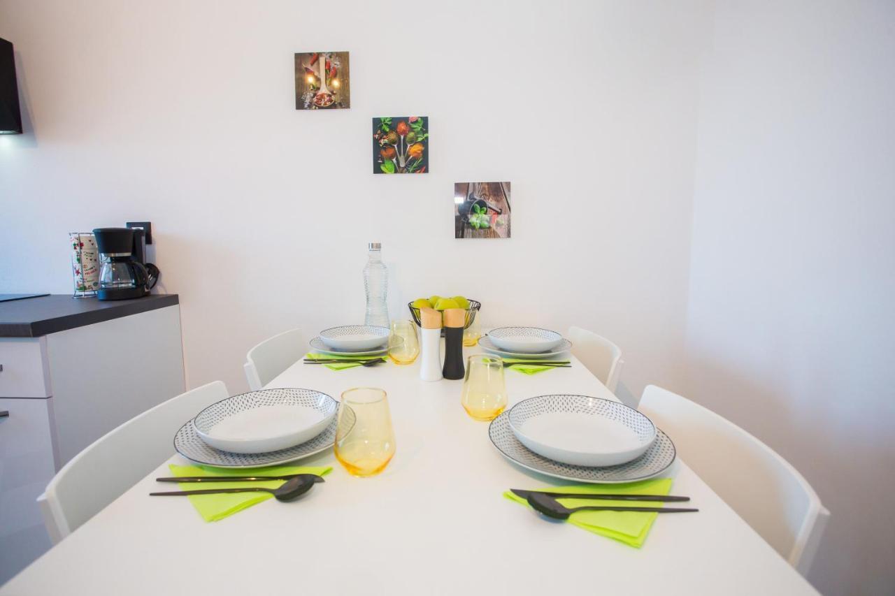 Black & White Apartment Rovinj Exterior foto