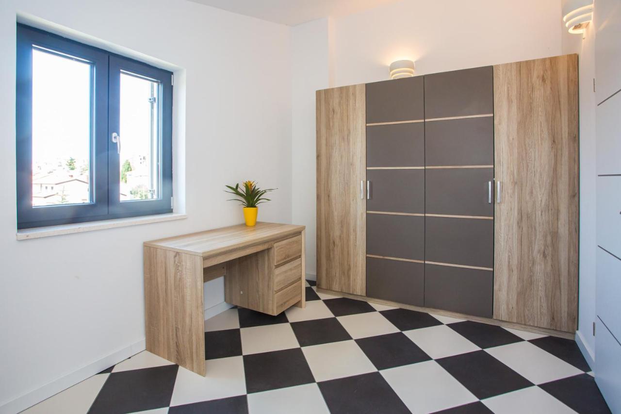 Black & White Apartment Rovinj Exterior foto